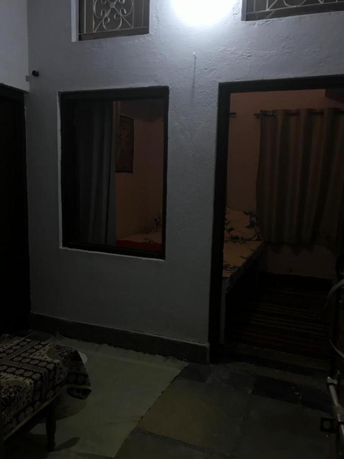 Sanjana'S Stay Udaipur Kültér fotó
