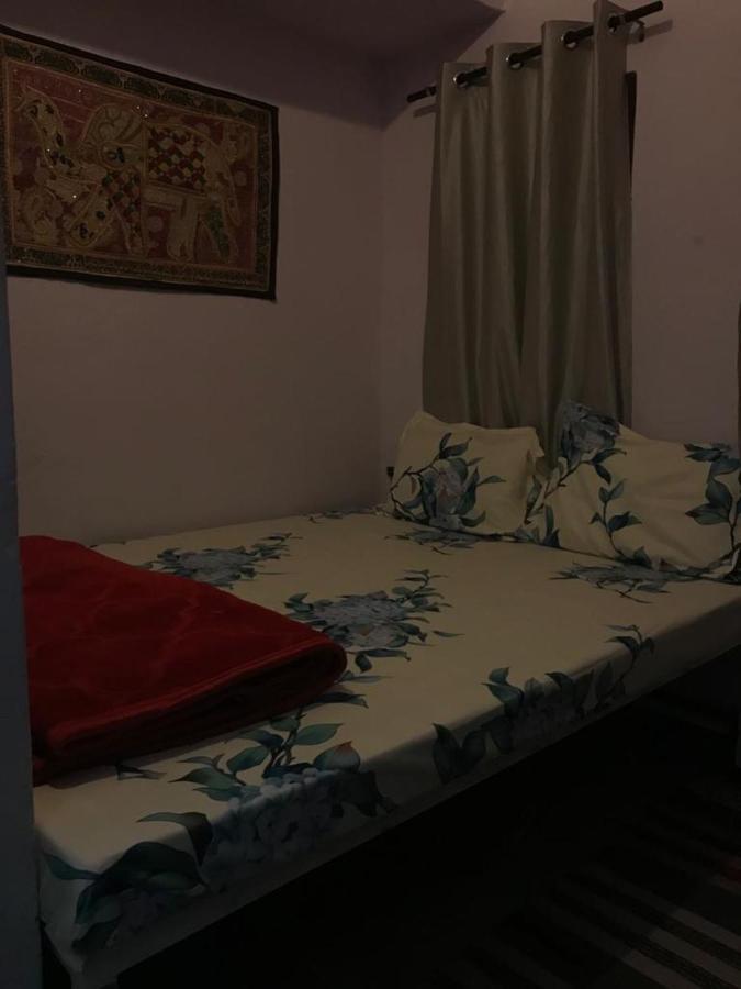 Sanjana'S Stay Udaipur Kültér fotó