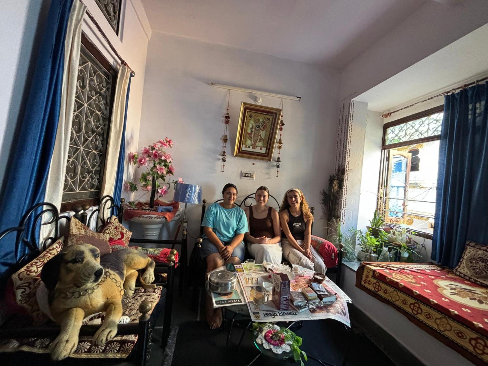 Sanjana'S Stay Udaipur Kültér fotó
